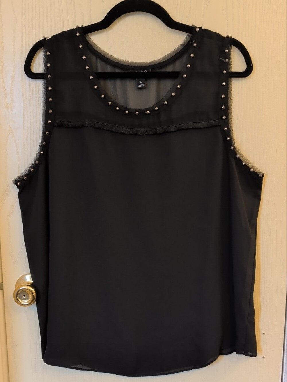 a.n.a Black Stud-Trim Sleeveless Camisole Size XL | Chiffon Tank Top